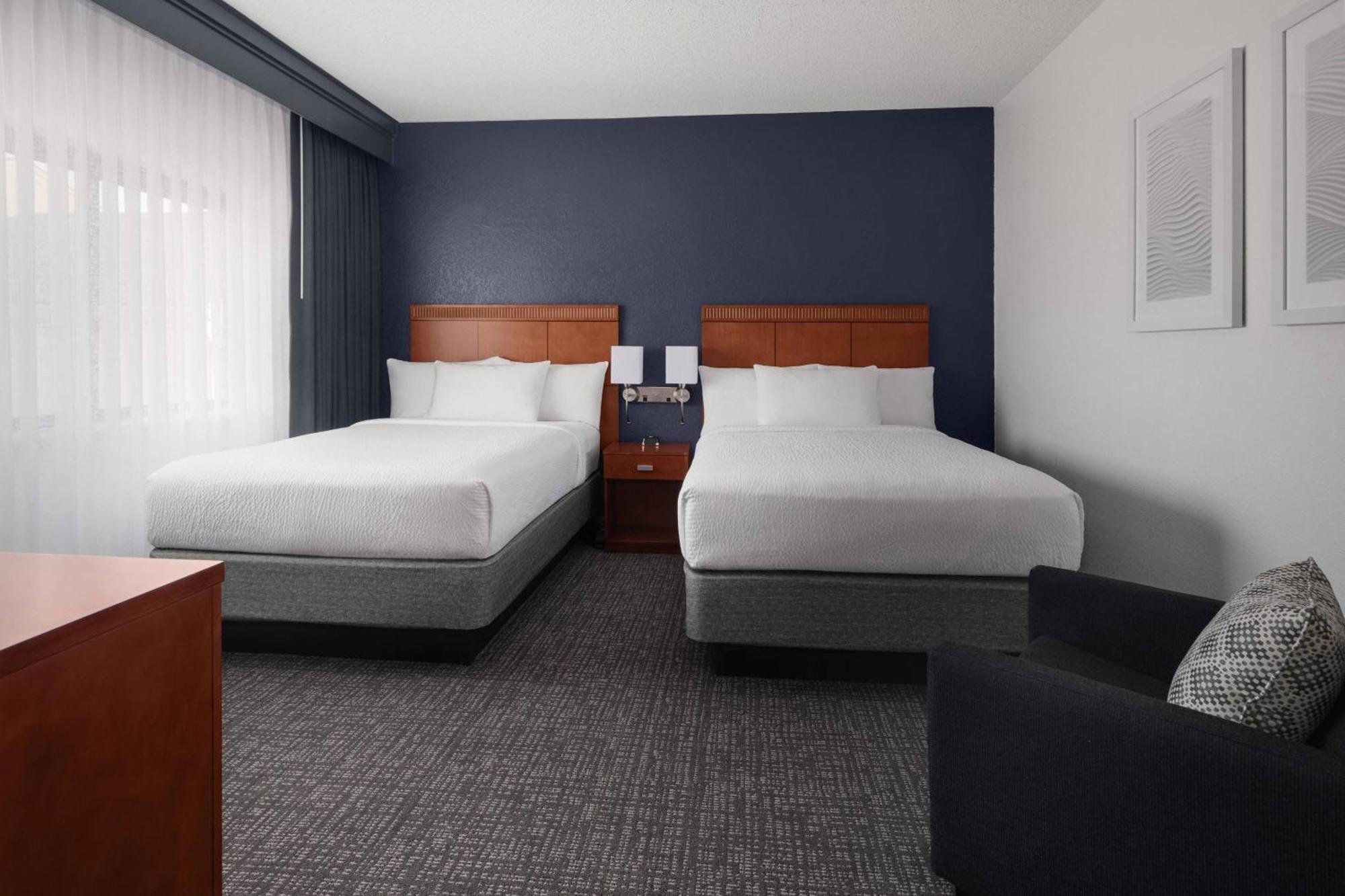 คอร์ทยาร์ด ร็อควิลล์ Hotel ร็อกวิลล์ ภายนอก รูปภาพ