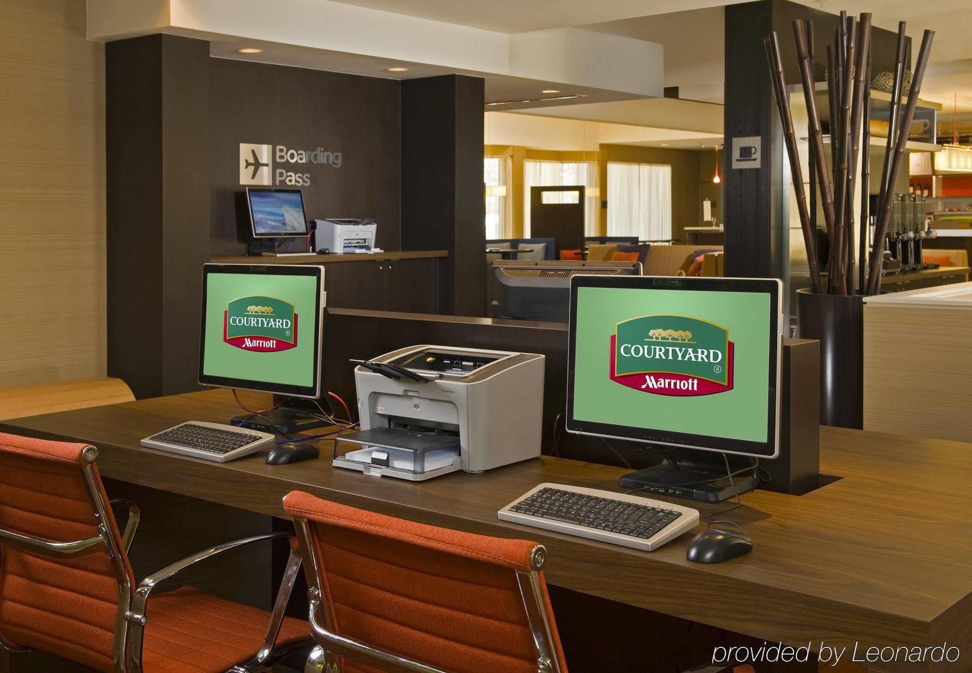 คอร์ทยาร์ด ร็อควิลล์ Hotel ร็อกวิลล์ ภายนอก รูปภาพ